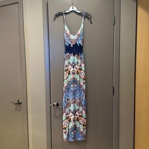 Multi color tie back maxi dress size small